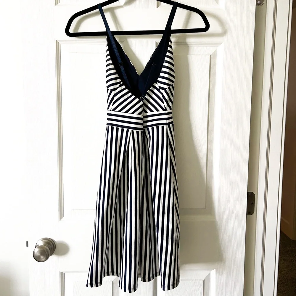 EUC Cross Back Navy & White Striped Dress - Picture 3 of 7